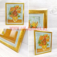 Изготовление рамки для вышивки на заказ золотистого цвета с голубым паспарту с оргстеклом