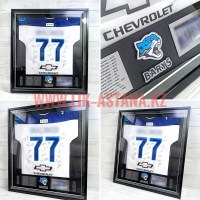 Хоккейная майка с автографами команды фото, эмблемой, в рамке под стеклом, изготовление, оформление на заказ