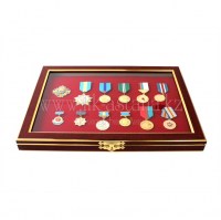 Изготовление настенных выставочных коробов для медалей и орденов в г. Астана