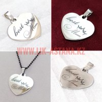 Подарочный медальон, кулон, подвеска с именем на заказ, с фотографией, надписью. Украшение для любимых.